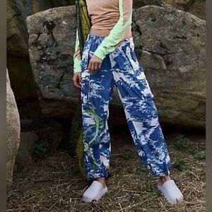 Free People Movement Color Burst Hike Pants with green embroidered size S